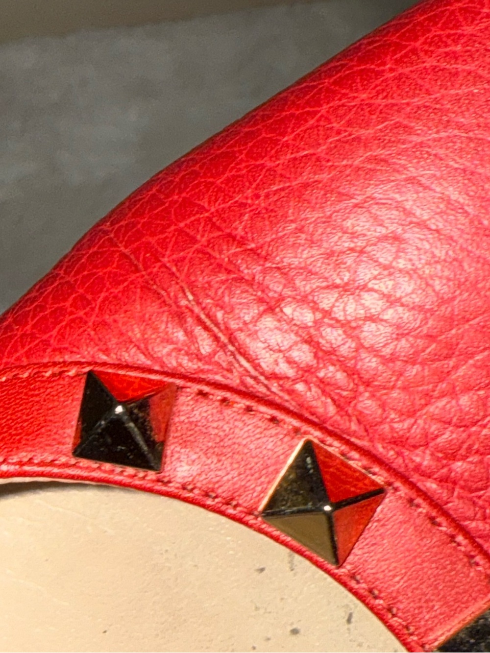 Authentic Valentino Garavani Rockstud Red Leather Point Flats Shoes GUC SmCut 37 - Picture 12 of 16